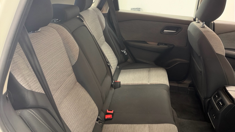 Nissan X-Trail 1.5 E-Power 204 Acenta Premium 5dr Xtronic Hybrid Station Wagon - Image 16