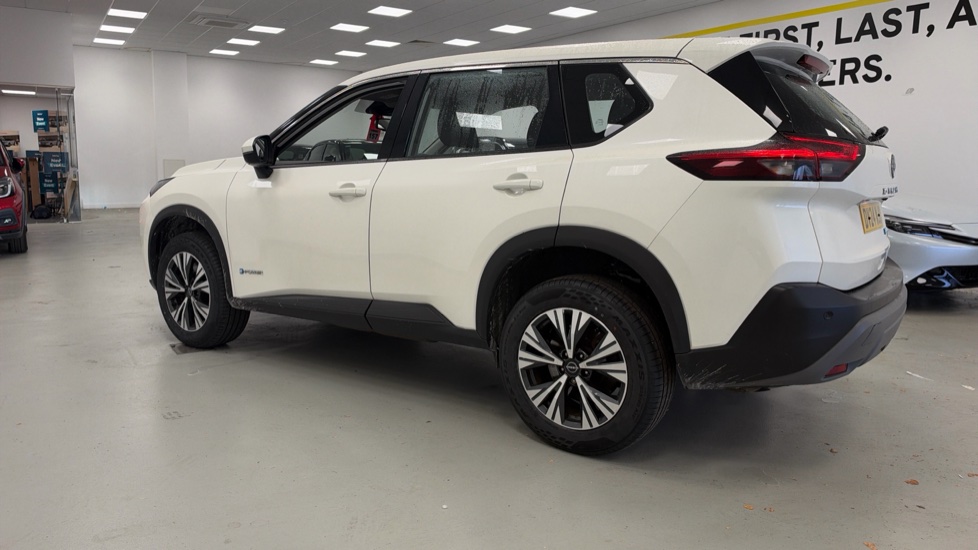 Nissan X-Trail 1.5 E-Power 204 Acenta Premium 5dr Xtronic Hybrid Station Wagon - Image 35
