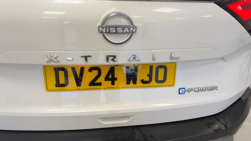 Nissan X-Trail 1.5 E-Power 204 Acenta Premium 5dr Xtronic Hybrid Station Wagon - Image 36