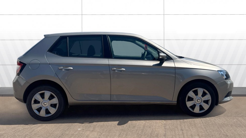Skoda Fabia 1.2 TSI S 5dr DSG Petrol Hatchback - Image 5