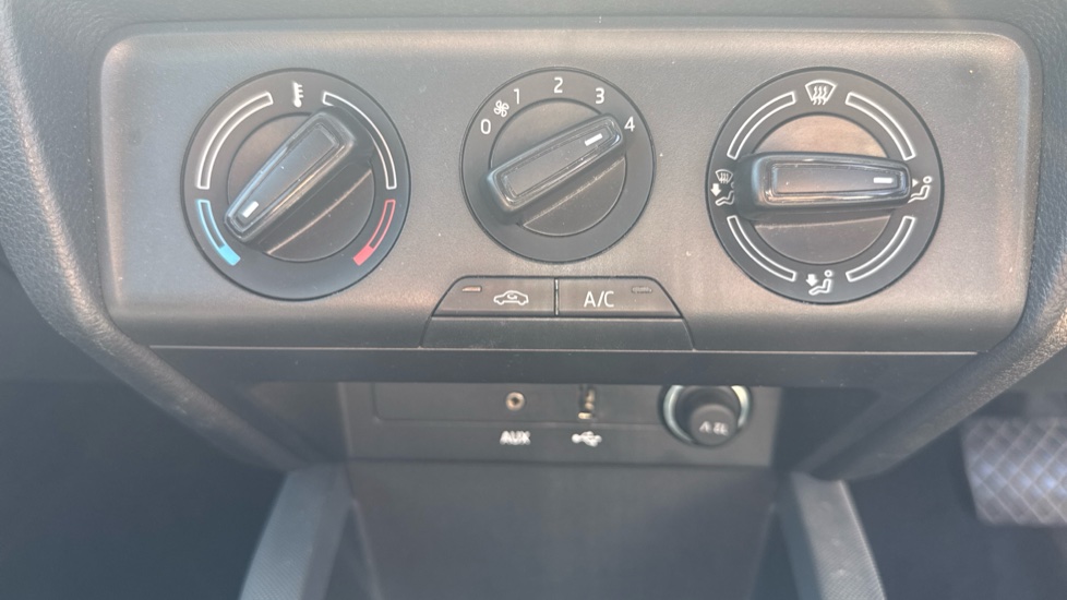 Skoda Fabia 1.2 TSI S 5dr DSG Petrol Hatchback - Image 25