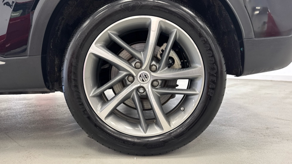 MG HS 1.5 T-GDI Excite 5dr DCT Petrol Hatchback - Image 7