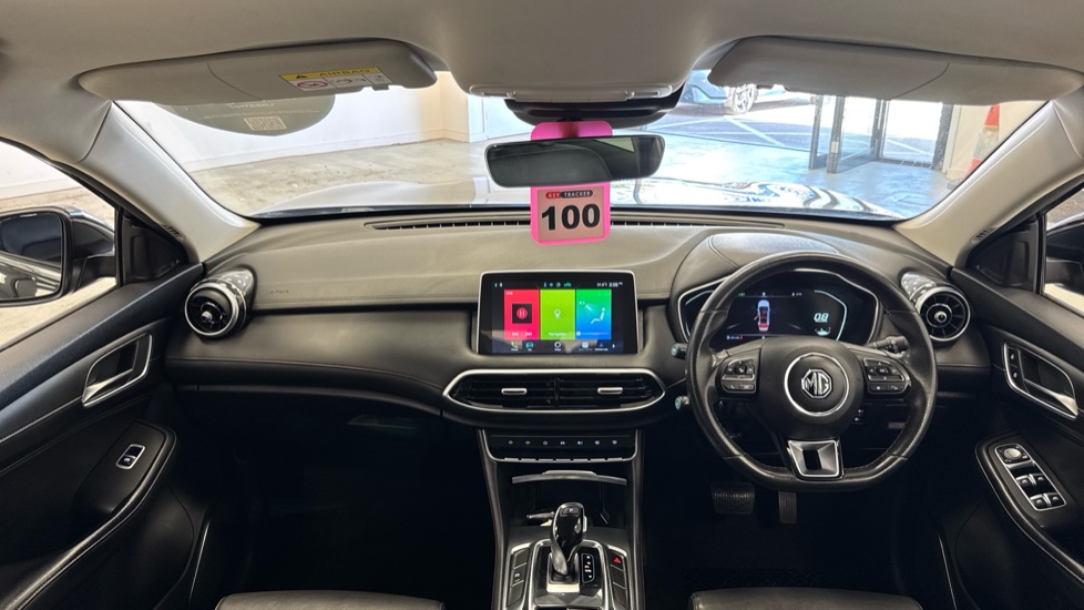 MG HS 1.5 T-GDI Excite 5dr DCT Petrol Hatchback - Image 10