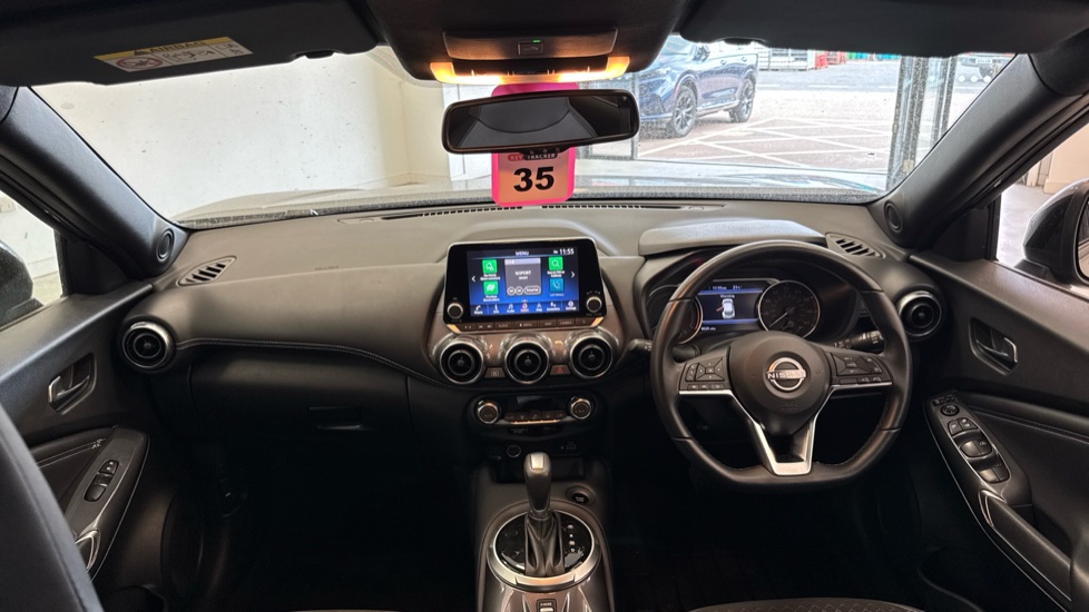 Nissan Juke 1.6 Hybrid N-Connecta 5dr Auto Hybrid Hatchback - Image 10