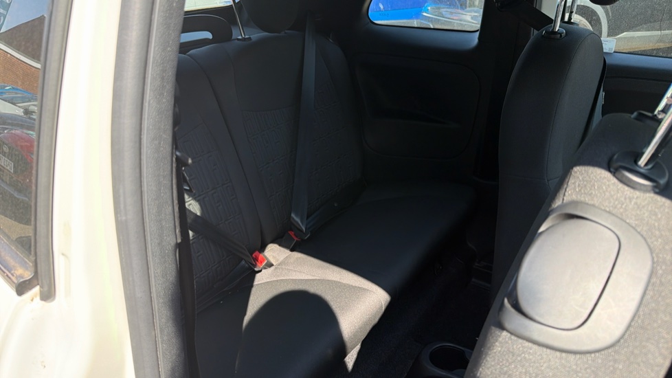 Fiat 500 1.0 Mild Hybrid 2dr Petrol Convertible - Image 16