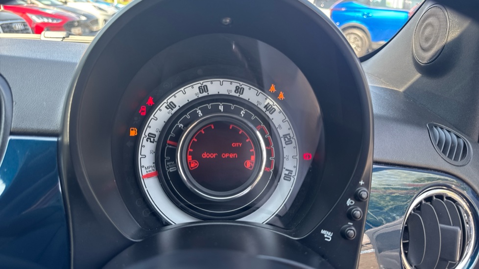 Fiat 500 1.0 Mild Hybrid 2dr Petrol Convertible - Image 18