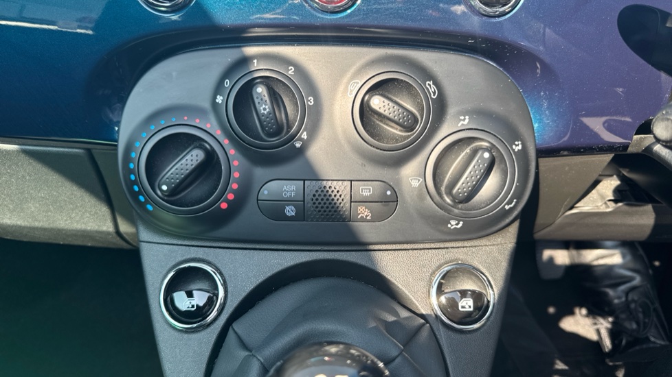 Fiat 500 1.0 Mild Hybrid 2dr Petrol Convertible - Image 23