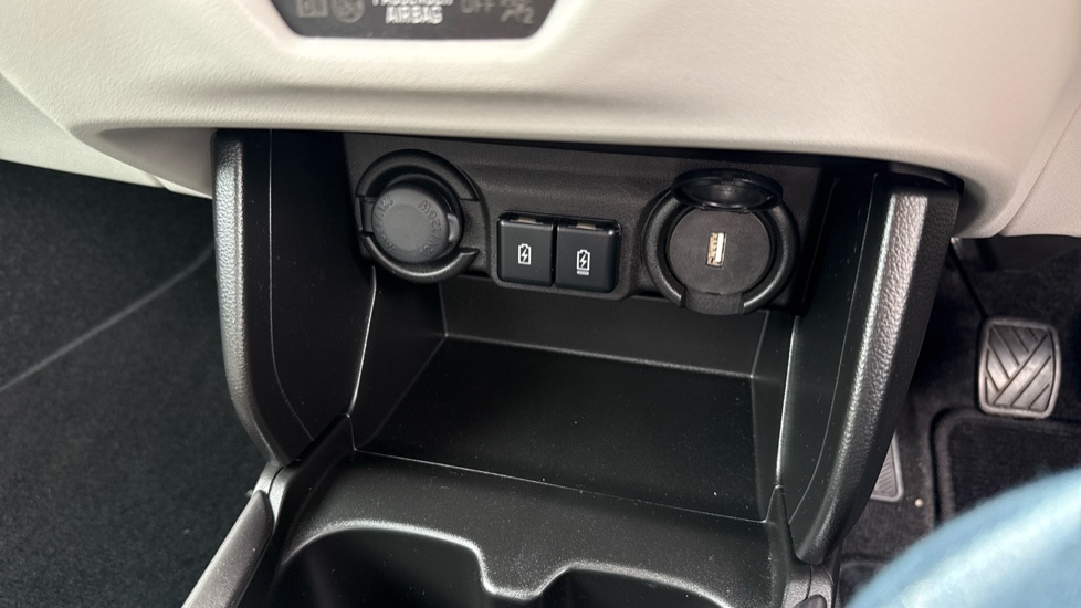 Suzuki Swift 1.2 Mild Hybrid Ultra ALLGRIP 5dr Petrol Hatchback - Image 25
