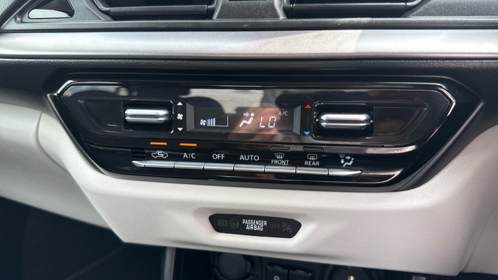 Suzuki Swift 1.2 Mild Hybrid Ultra ALLGRIP 5dr Petrol Hatchback - Image 26