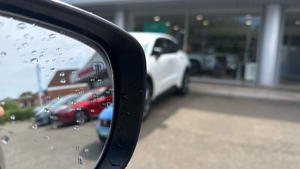 Suzuki Swift 1.2 Mild Hybrid Ultra ALLGRIP 5dr Petrol Hatchback - Image 38