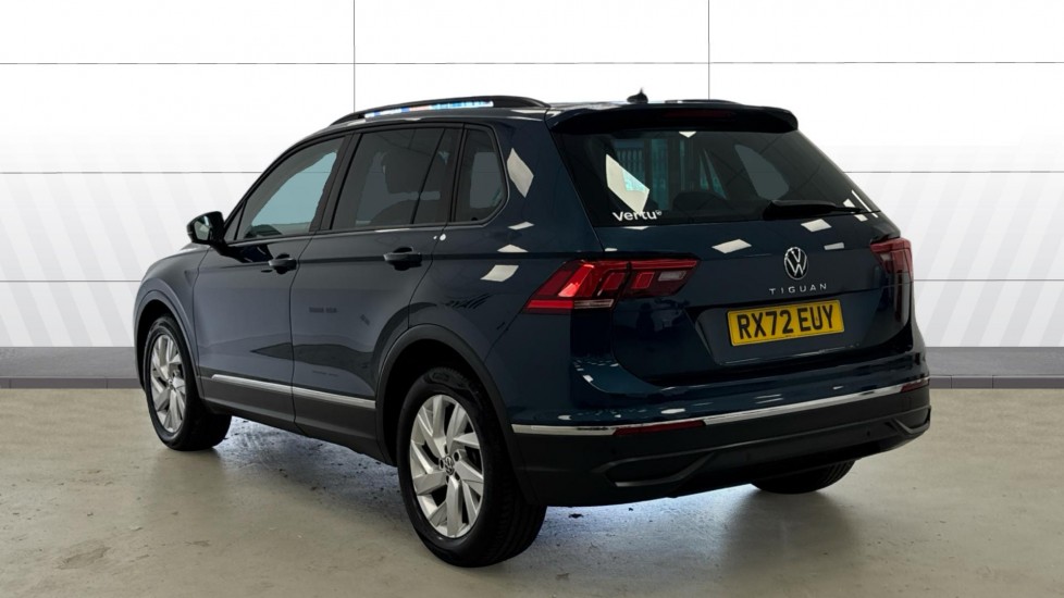 Volkswagen Tiguan 2.0 TDI Life 5dr Diesel Estate - Image 2