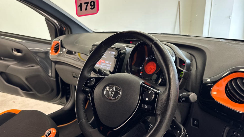 Toyota Aygo 1.0 VVT-i JBL Edition 5dr Petrol Hatchback - Image 11
