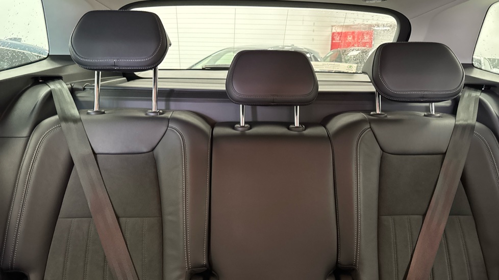 Skoda Karoq 1.5 TSI SE L 5dr Petrol Estate - Image 15