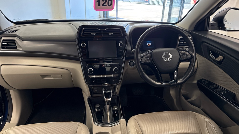 Ssangyong Tivoli 1.5P Ultimate Auto 5dr Petrol Hatchback - Image 10
