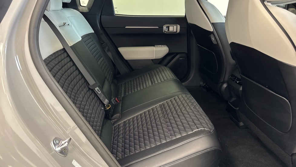 Kia EV4 150kW GT-Line S 81kWh 5dr Auto Electric Hatchback - Image 16