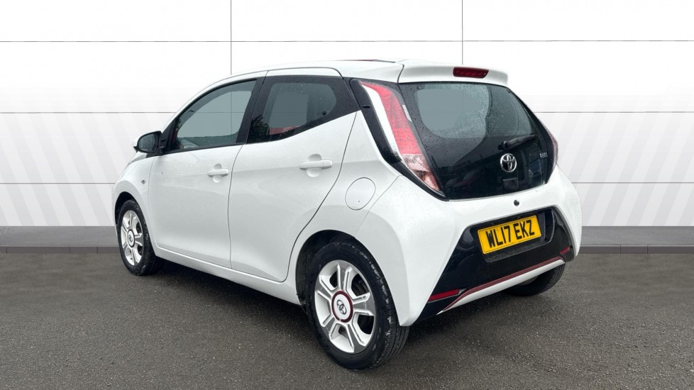 Toyota Aygo 1.0 VVT-i X-Claim 5dr Petrol Hatchback - Image 2