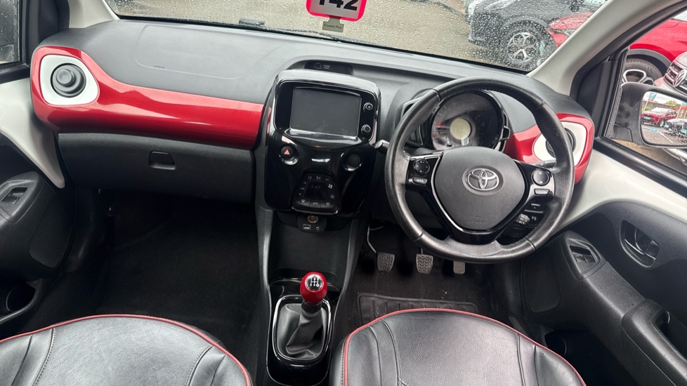 Toyota Aygo 1.0 VVT-i X-Claim 5dr Petrol Hatchback - Image 10