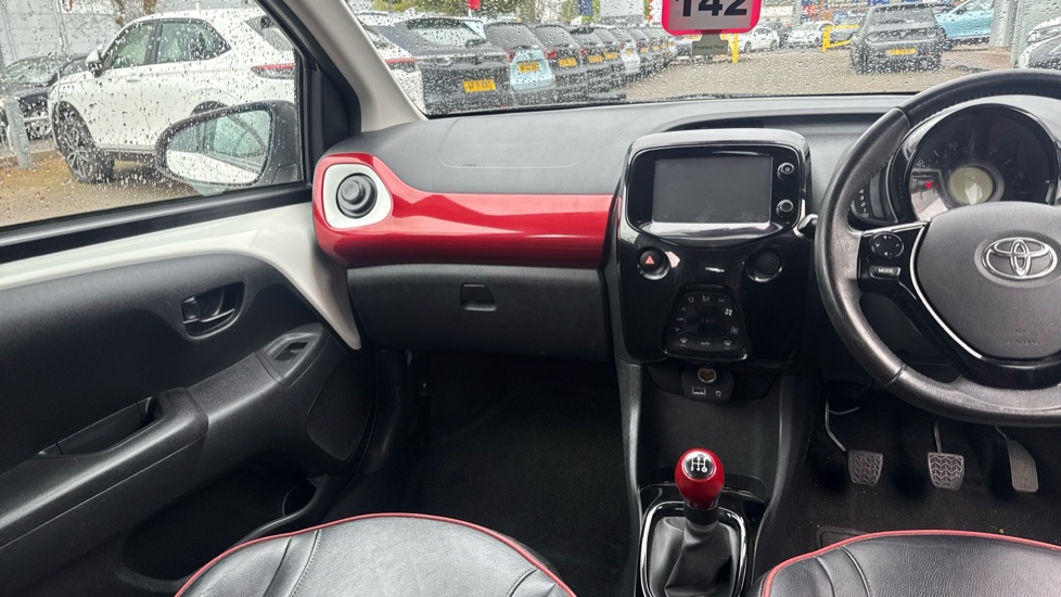 Toyota Aygo 1.0 VVT-i X-Claim 5dr Petrol Hatchback - Image 11