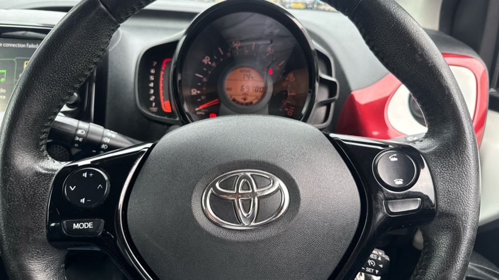 Toyota Aygo 1.0 VVT-i X-Claim 5dr Petrol Hatchback - Image 32