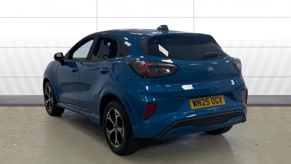 Ford Puma 1.0 EcoBoost Hybrid mHEV ST-Line 5dr DCT Petrol Hatchback - Image 2