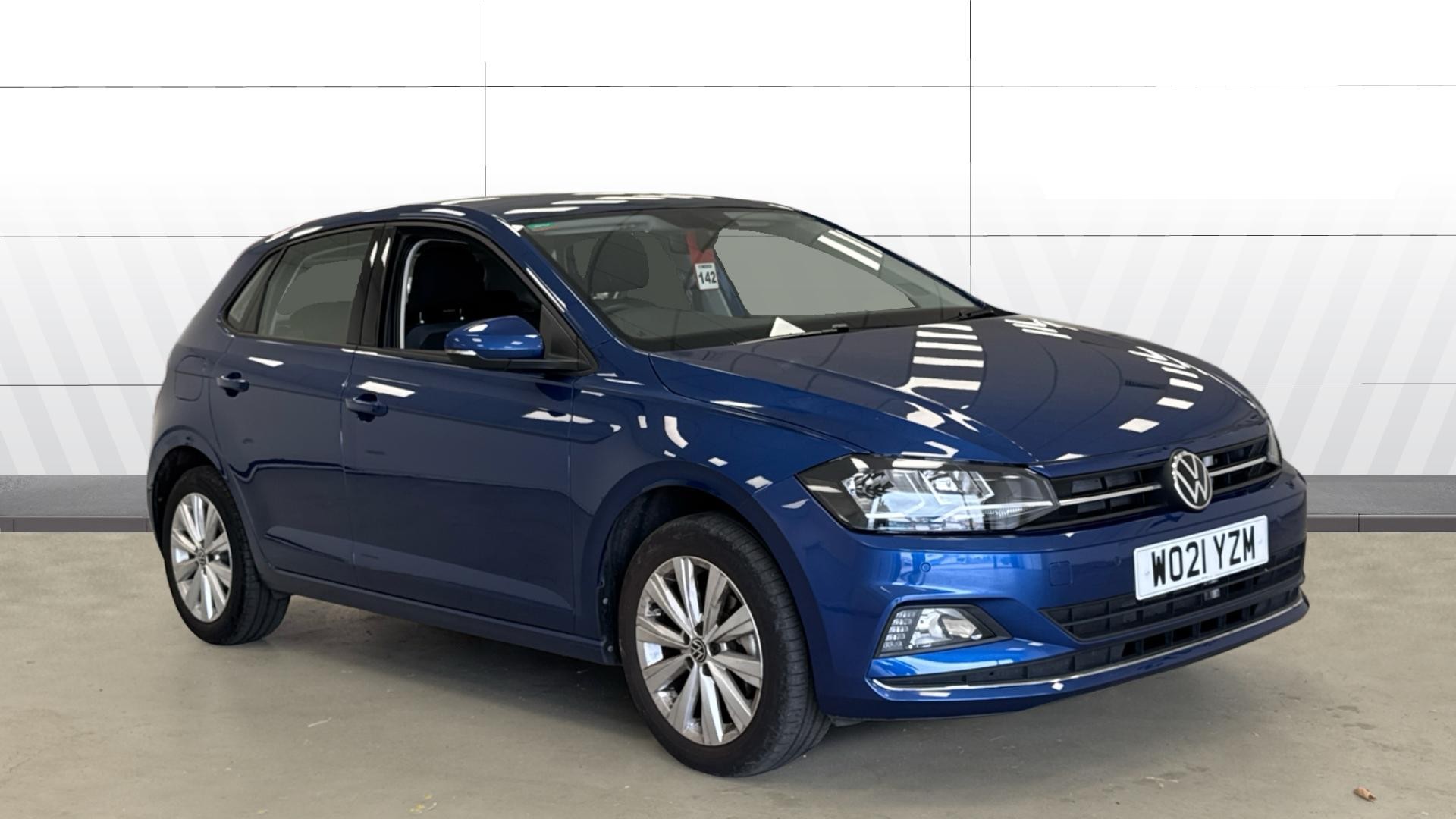 Volkswagen Polo listing photo