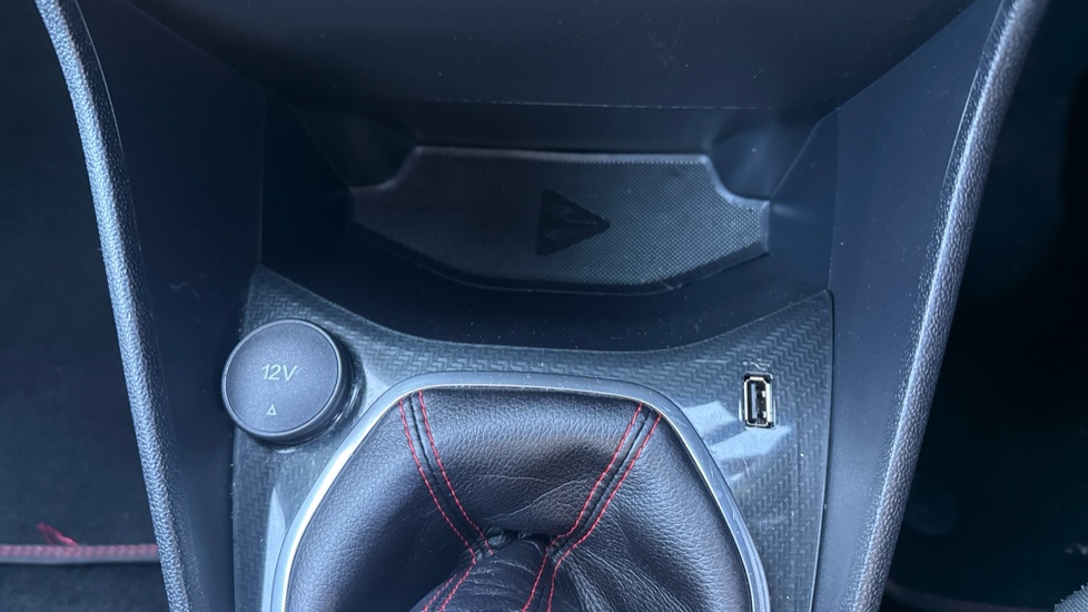 Ford Fiesta 1.0 EcoBoost 125 ST-Line Edition 5dr Petrol Hatchback - Image 32