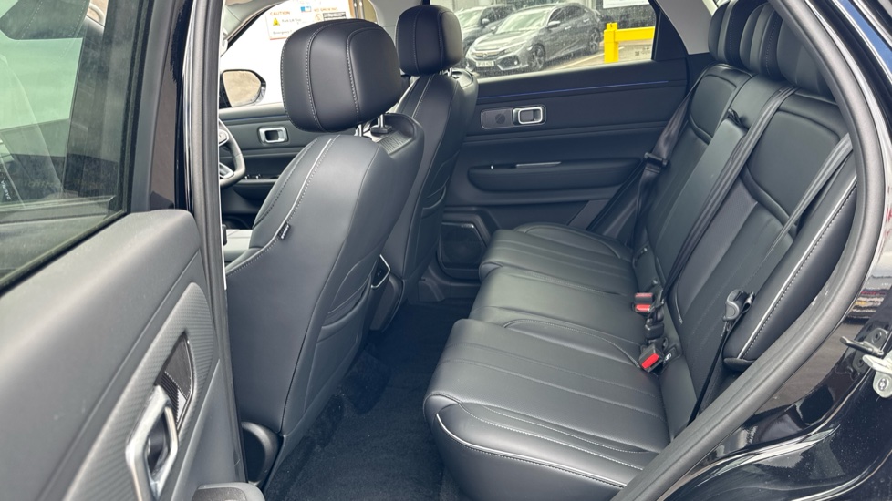 Jaecoo 7 1.5T SHS-P Luxury 5dr Auto Estate - Image 16