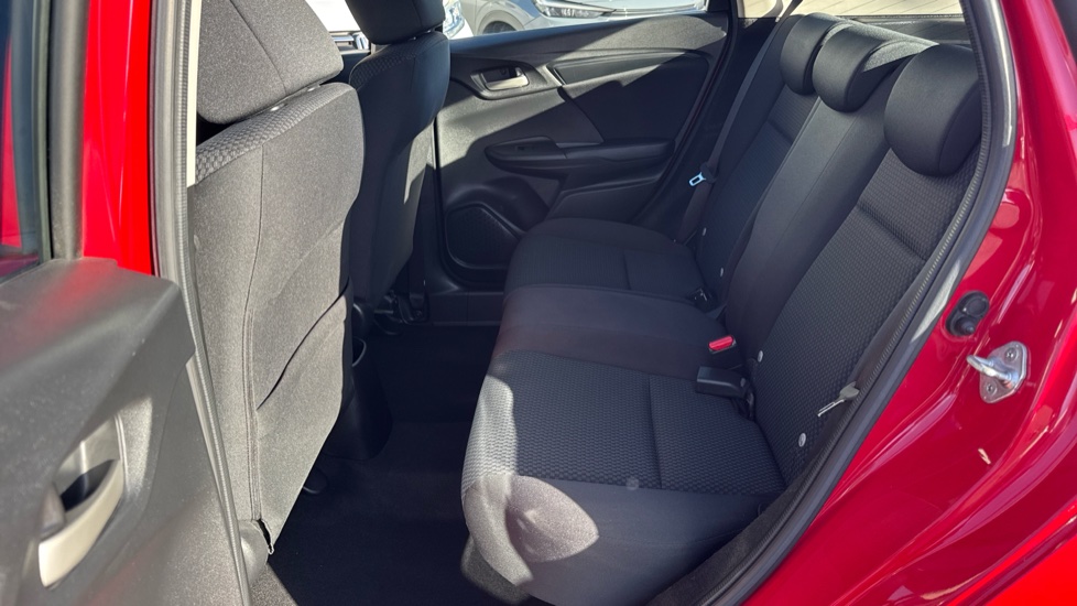 Honda Jazz 1.3 i-VTEC S 5dr Petrol Hatchback - Image 16