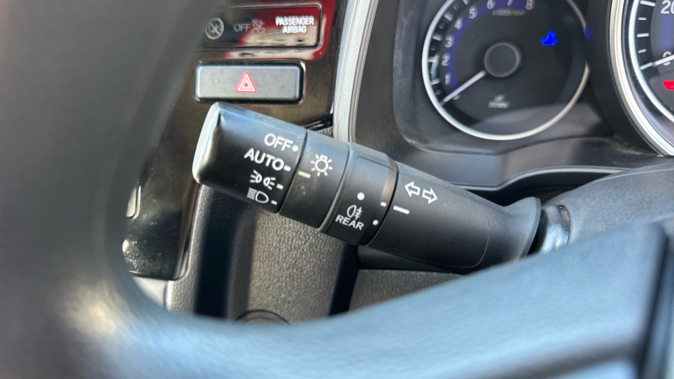 Honda Jazz 1.3 i-VTEC S 5dr Petrol Hatchback - Image 30