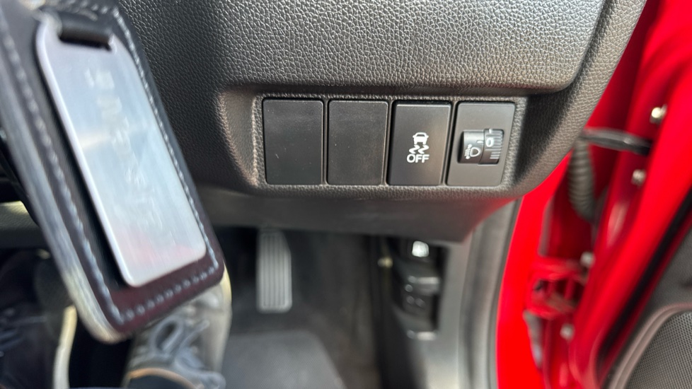 Honda Jazz 1.3 i-VTEC S 5dr Petrol Hatchback - Image 32