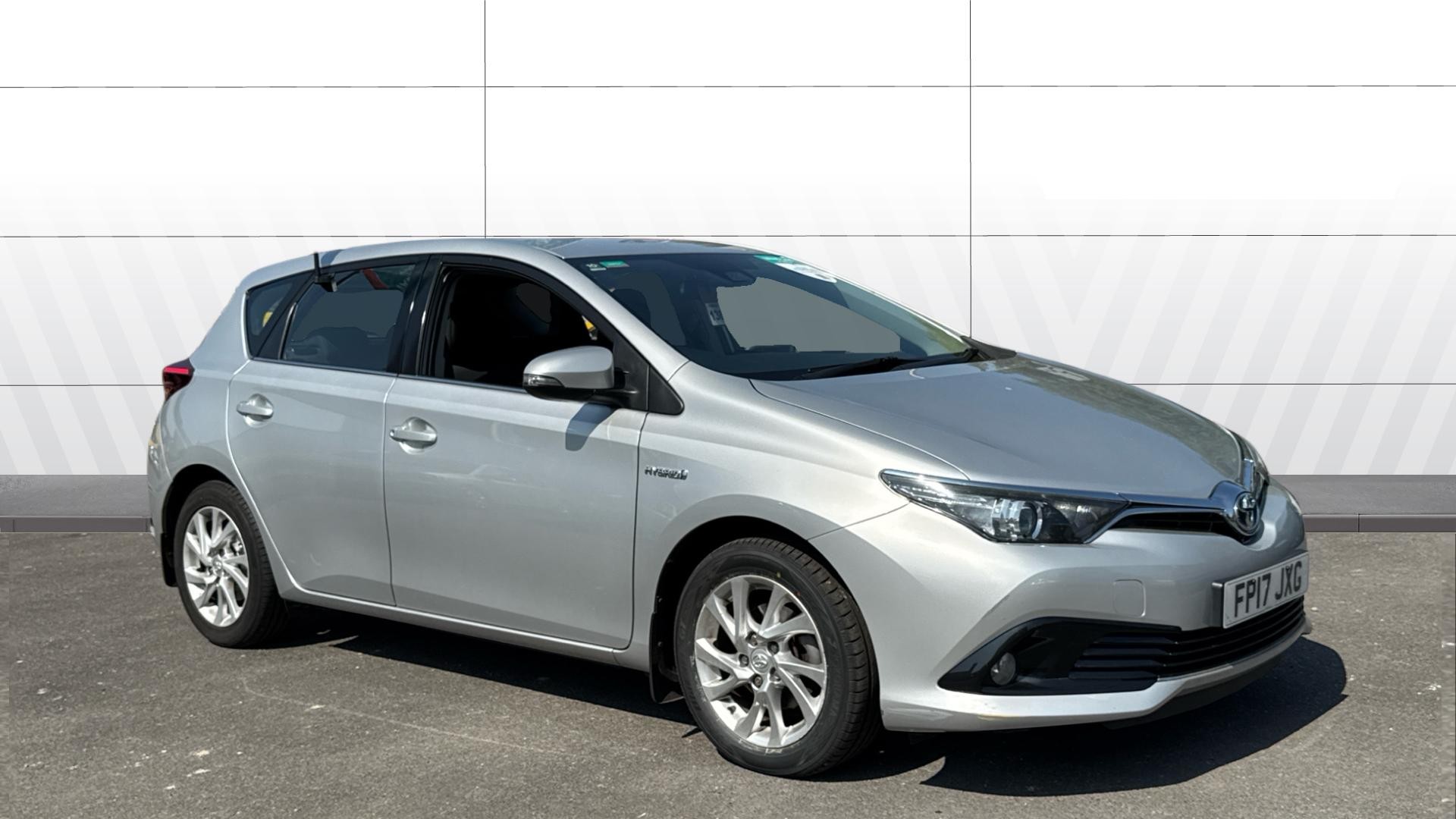 Toyota Auris listing photo