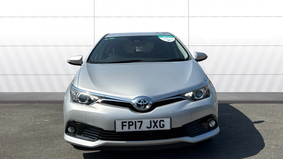 Toyota Auris 1.8 Hybrid Business Edition TSS 5dr CVT Hybrid Hatchback - Image 3