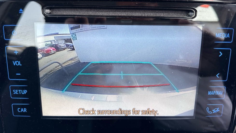 Toyota Auris 1.8 Hybrid Business Edition TSS 5dr CVT Hybrid Hatchback - Image 27