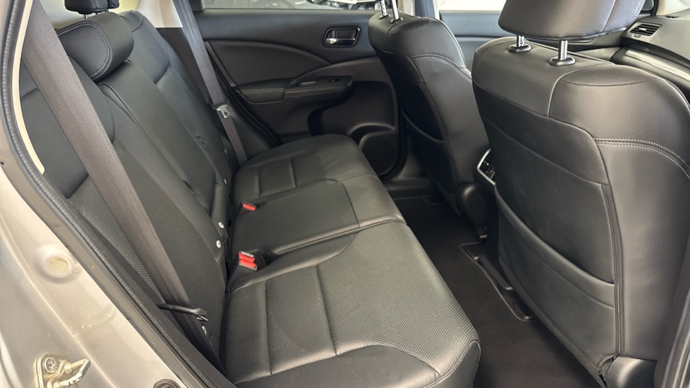Honda CR-V 1.6 i-DTEC 160 EX 5dr Auto Diesel Estate - Image 16
