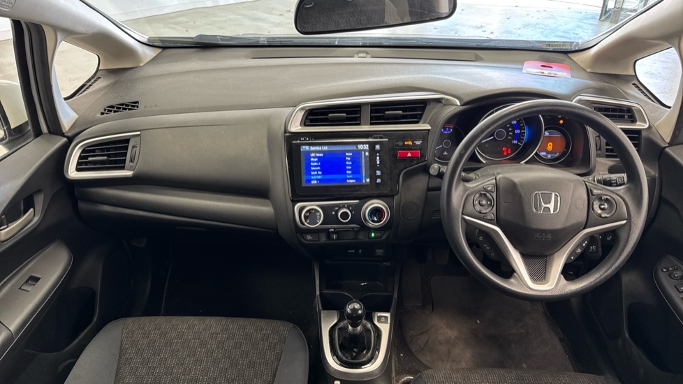Honda Jazz 1.3 SE Navi 5dr Petrol Hatchback - Image 10