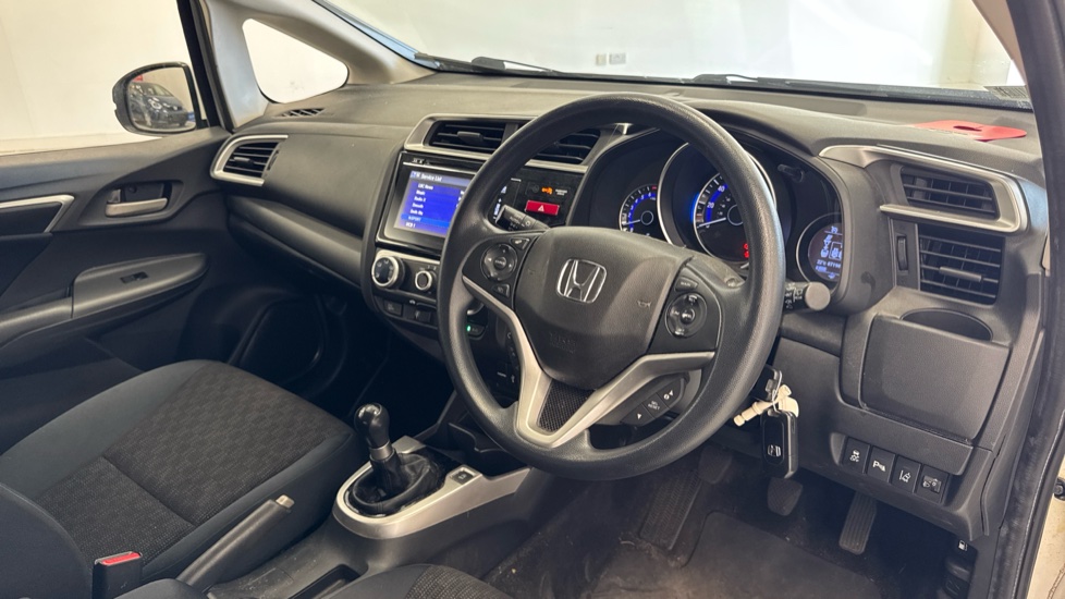 Honda Jazz 1.3 SE Navi 5dr Petrol Hatchback - Image 11