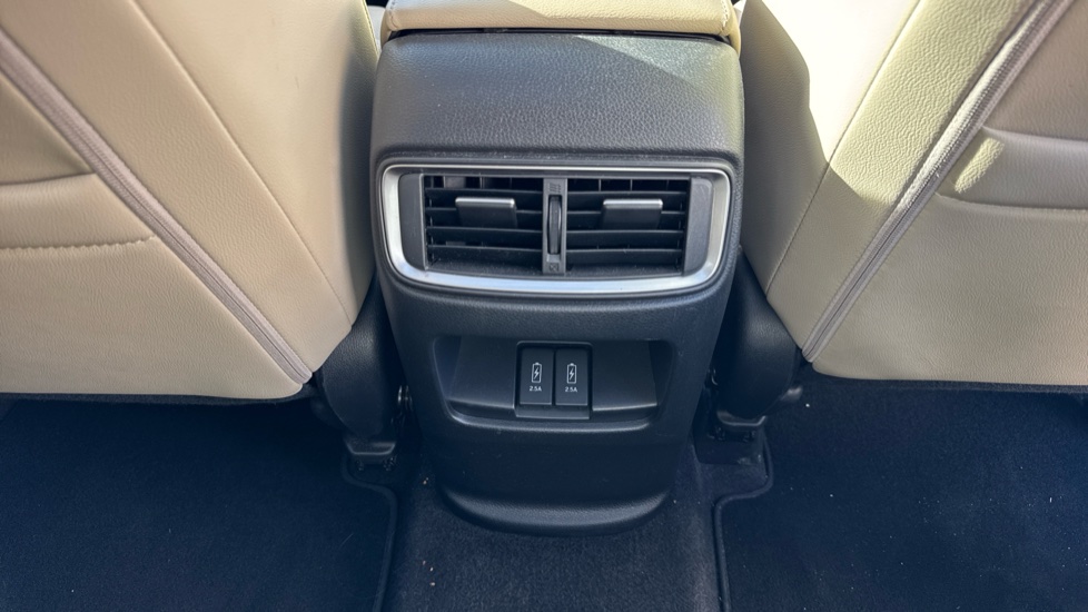Honda CR-V 2.0 i-MMD Hybrid EX 5dr eCVT Hybrid Estate - Image 36