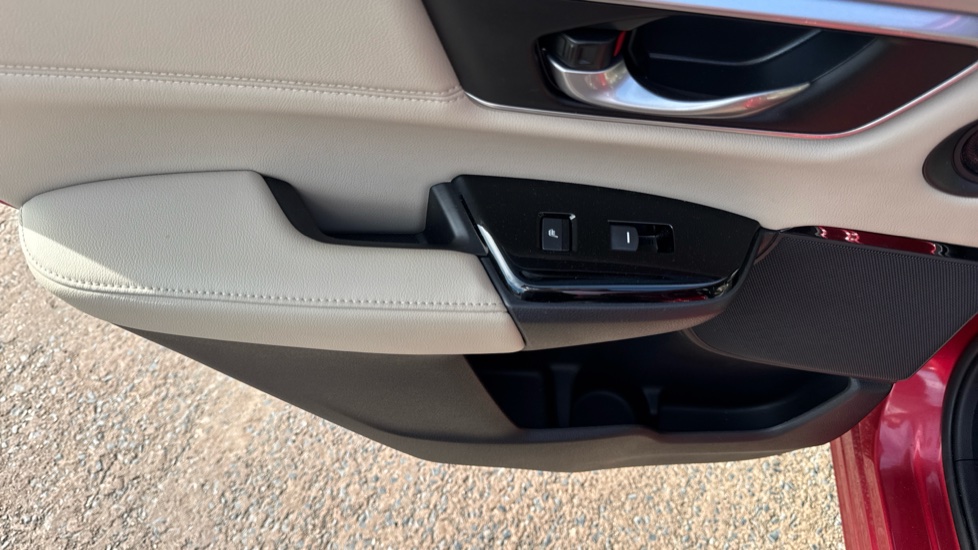 Honda CR-V 2.0 i-MMD Hybrid EX 5dr eCVT Hybrid Estate - Image 38