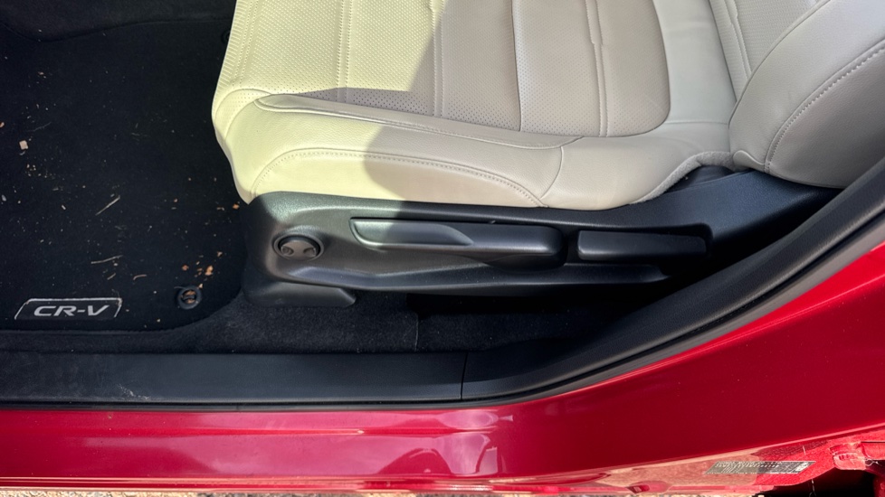 Honda CR-V 2.0 i-MMD Hybrid EX 5dr eCVT Hybrid Estate - Image 39