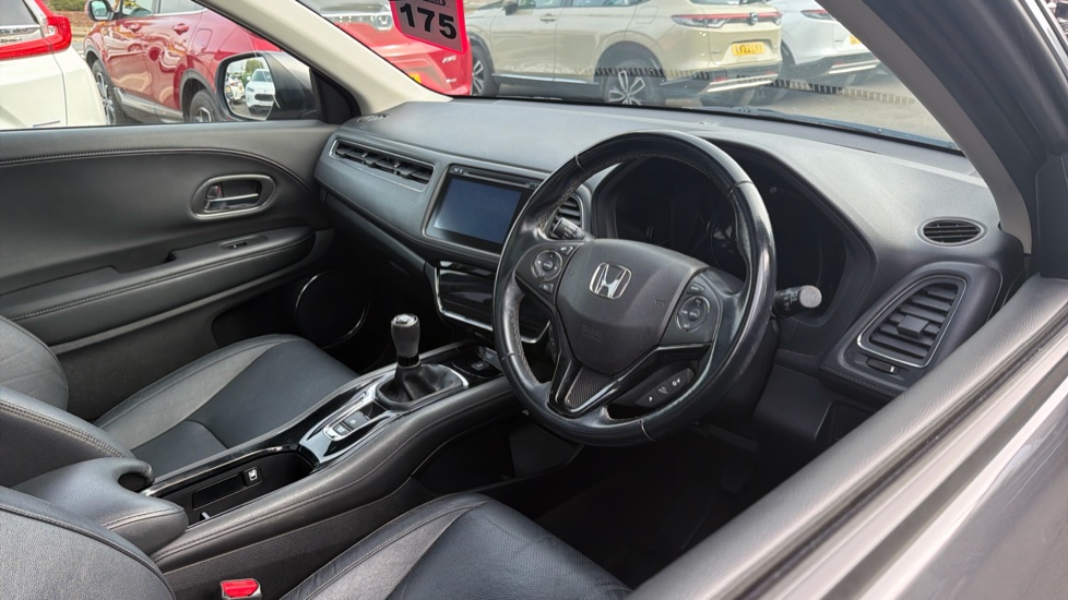 Honda HR-V 1.5 i-VTEC EX 5dr Petrol Hatchback - Image 11