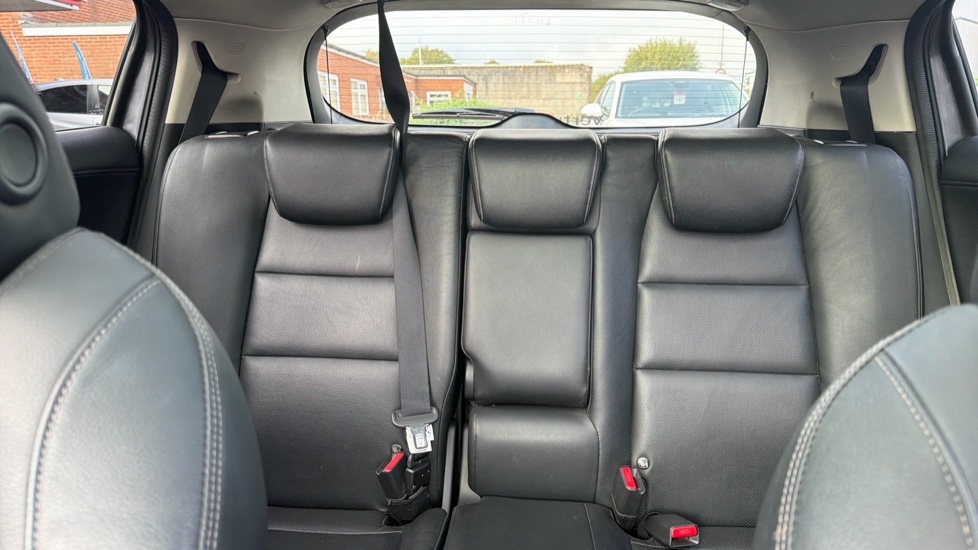 Honda HR-V 1.5 i-VTEC EX 5dr Petrol Hatchback - Image 15