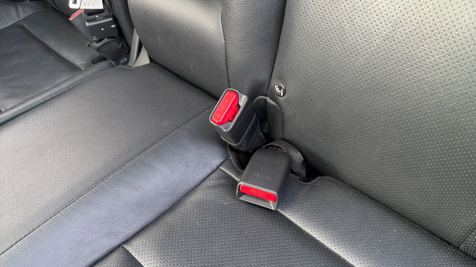 Honda HR-V 1.5 i-VTEC EX 5dr Petrol Hatchback - Image 17