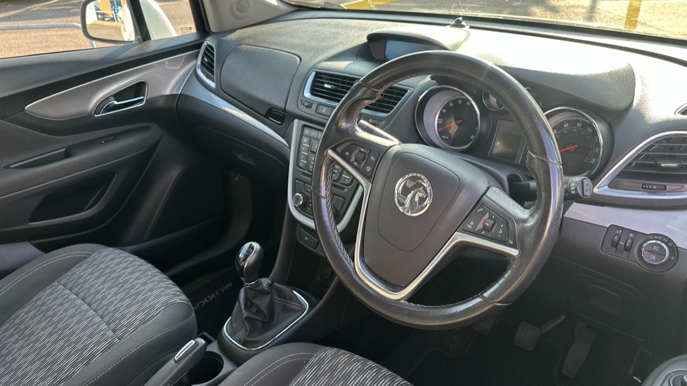 Vauxhall Mokka 1.6i Exclusiv 5dr Petrol Hatchback - Image 11