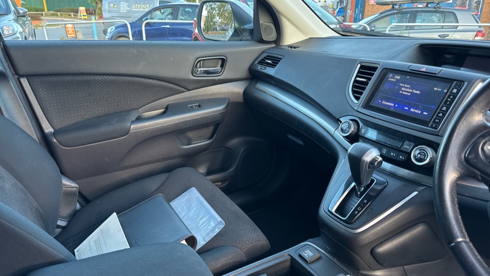 Honda CR-V 2.0 i-VTEC SE Plus 5dr Auto [Nav] Petrol Estate - Image 14