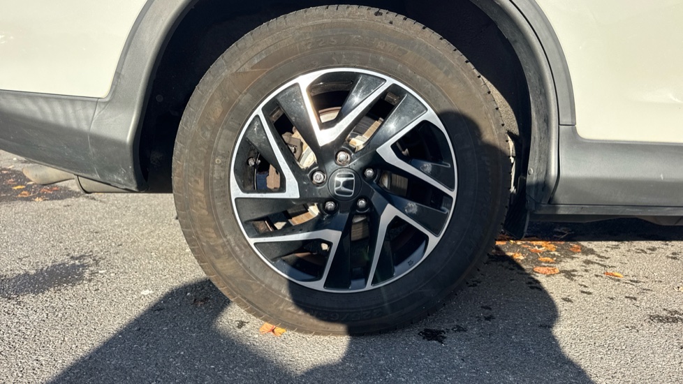 Honda CR-V 2.0 i-VTEC SE Plus 5dr Auto [Nav] Petrol Estate - Image 39