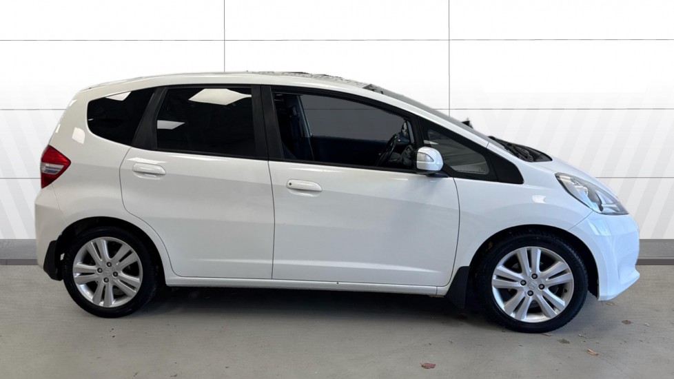 Honda Jazz 1.4 i-VTEC ES Plus 5dr Petrol Hatchback - Image 5