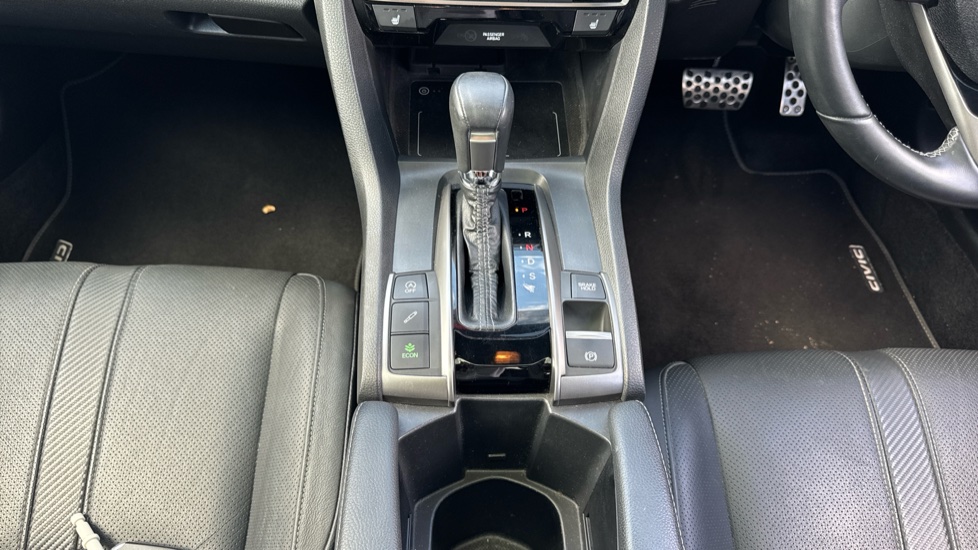 Honda Civic 1.0 VTEC Turbo EX 5dr CVT Petrol Hatchback - Image 13