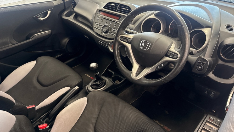 Honda Jazz 1.4 i-VTEC Si 5dr Petrol Hatchback - Image 11