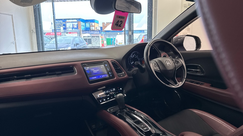 Honda HR-V 1.5 i-VTEC Turbo Sport CVT 5dr Petrol Hatchback - Image 9