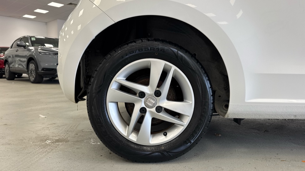 SEAT Mii 1.0 SE 3dr Petrol Hatchback - Image 7